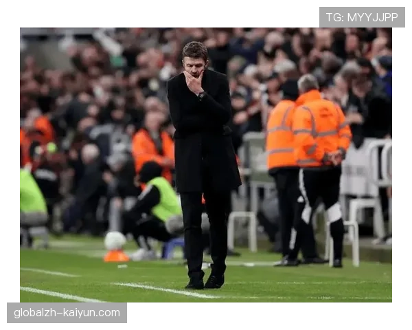 曼联中卫位置捉襟见肘 卡里克面临防线重组战术难题